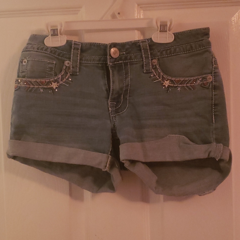 Trendy shorts